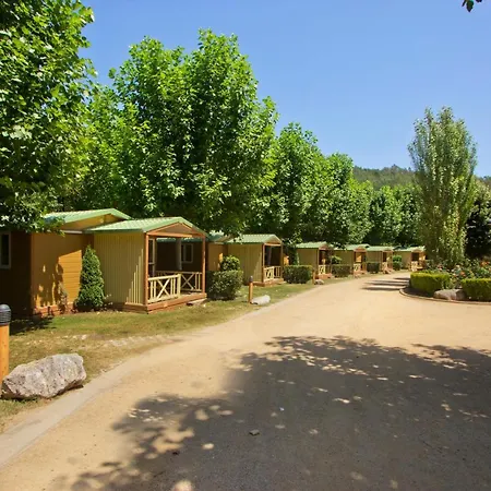 Camping Bassegoda Park * Albanya