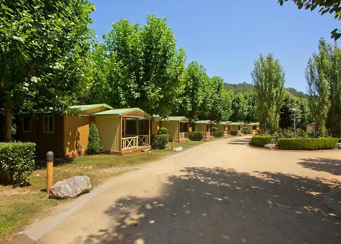 Camping Bassegoda Park * Albanya